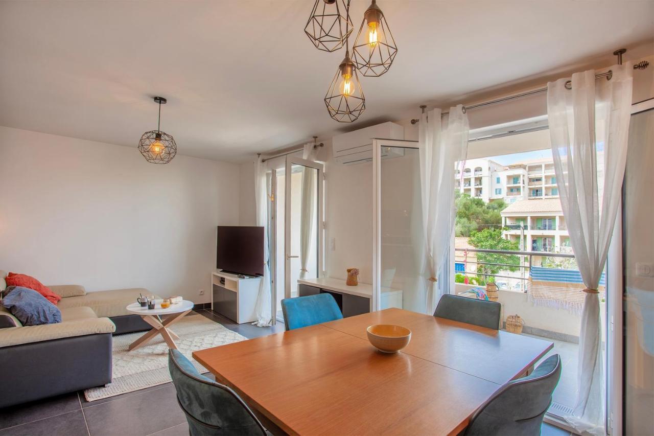 La Marinella - Charmant Appt Climatise Apartment L'Ile-Rousse  Exterior photo
